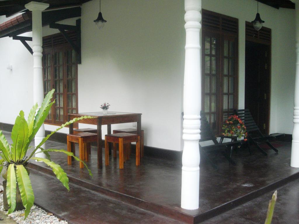 Bird Villa Galle Habitación foto